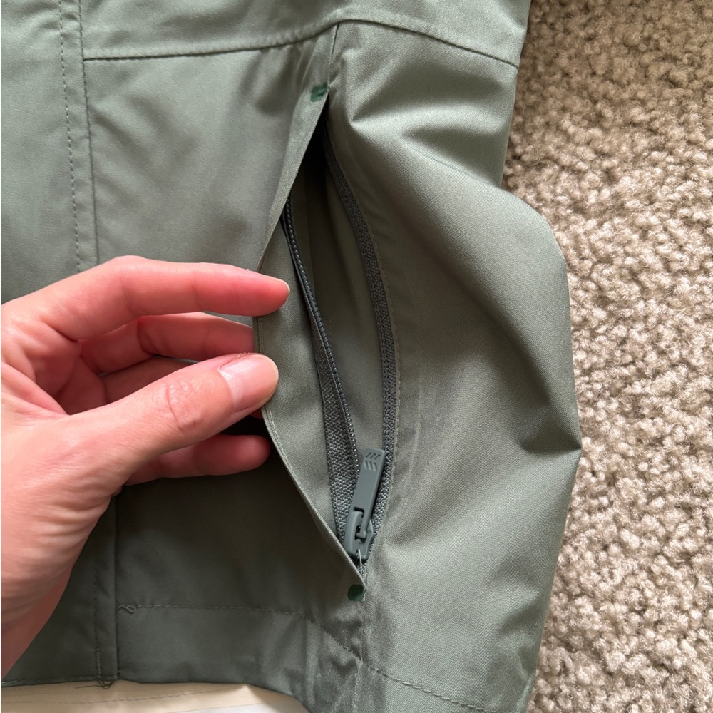 Kids All In Motion Rain/Wind Jacket - Picture 8 of 9